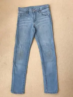 キッズユニクロ デニムパンツ130㌢