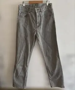 グレー ストレートデニムパンツのサムネイル