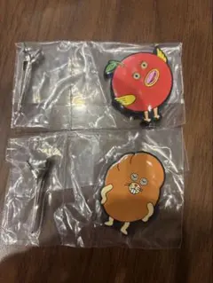 パンどろぼう　カプセルヘアクリップ　りんごかめん　にせパンどろぼう