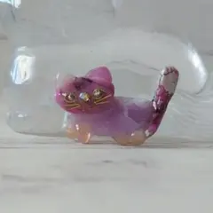 ネコブローチ　天然石アート　素敵な逸品　自分のご褒美私の一点物　ギフト　かわいい