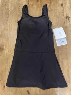 未使用　ワンピース　スクール水着140