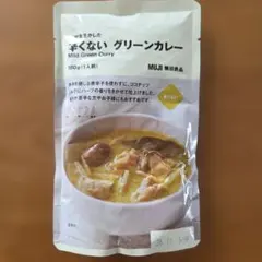 無印良品　辛くないグリーンカレー　一人前のサムネイル