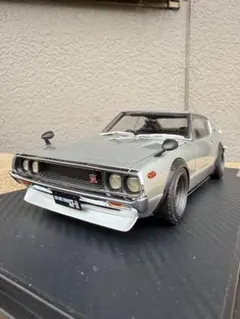 ignition model 1/18 スカイライン2000GT-R(シルバー)のサムネイル