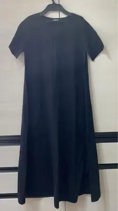 美品　GU　半袖ワンピース　ルームウェア　黒　M