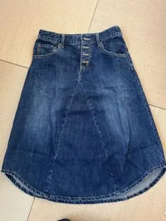 Item thumbnail for item 4f791a3f-04f9-4930-bb6f-af21250e1a25