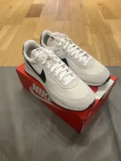 新品未使用　NIKE AIR TAILWIND 79 28