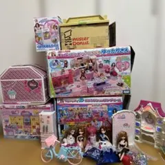 リカちゃんハウスセット　ドール5体付き　大量　まとめ売り　箱ありのものもあり