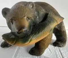 木彫り 熊 置物 鮭くわえ熊 約26cm 民芸品 北海道風 レトロ 彫刻
