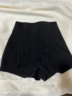 GRL ハイウエスト ショートパンツ ブラックのサムネイル