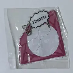 treasure トレジャー JIHOON ジフン 缶バッジケース