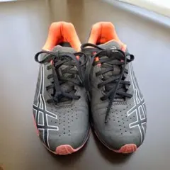 アシックス　スニーカー　21.0cm