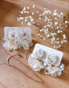 【お値下げ】ハンドメイド　押し花　ドライフラワー　レジン　イヤリング 2点セット