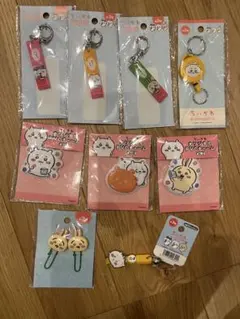 ちいかわ　アクリルススティック、PVCチャーム　クリップ　自転車キーホルダー