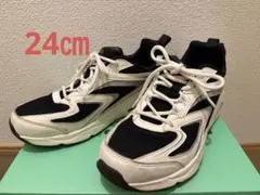 SKECHERS 　スニーカー　24㎝