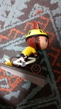 ポップマート　LABUBU Summer Ride フィギュア