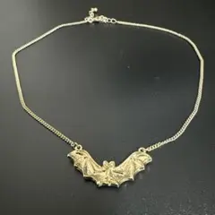 コウモリモチーフ ネックレス 金色　ゴールドバットマン