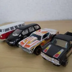 ミニカー　４台セット　シークレットサービスのワゴン車がありますよ
