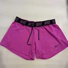 Nike DRI-FIT レディースピンクショートパンツ Lサイズ