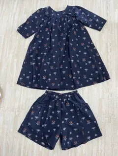ベルメゾンMINILABO 花柄ネイビーチュニックとショートパンツセット130