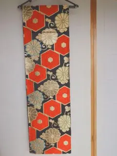 豪華な八角形と花柄の袋帯