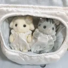 シルバニア フローラうさぎの赤ちゃん グレイッシュネコの赤ちゃん 窓付きポーチ