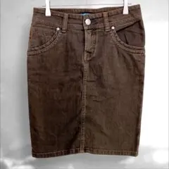 リーバイス　膝丈デニムスカート（S）バックスリット ブラウンカジュアルa1363