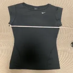 Nike テニスウェア