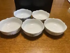 有田焼 花柄陶磁器ボウル5個セット 写真6枚目の青い皿だけ若干白いです。