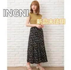 新品未使用　INGNI(イング) 花柄　マーメイドスカート　ブラック　黒