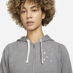 Nike グレー ジップアップパーカー