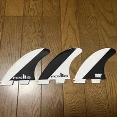 FCS MF サーフボードフィン LARGEサイズ 3枚セットのサムネイル