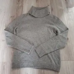 美品 カシミヤ100%グレー タートルネック セーター