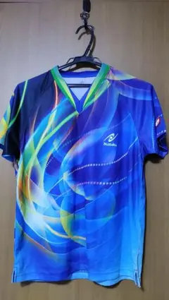 Nittaku 卓球ウェア Vネック 男性Sサイズ