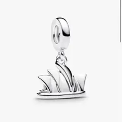 【フランス限定】Pandora フランス国旗　チャーム 新品　箱付き フランス限定】Pandora フランス国旗 チャーム 新品 箱付き - メルカリ