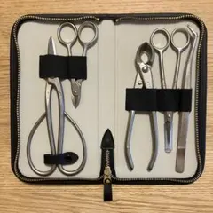 東京理器 胡蝶 トリミングシザー 4丁＆鉗子 ハタケース付 東京理器 胡蝶 トリミングシザー 4丁＆鉗子 ハタケース付 - メルカリ