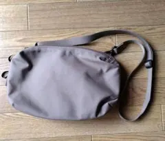 UNIQLO 2wayショルダーバッグ ベージュ