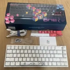 Ducky One 2 SF RGB 65% PureWhite 赤軸 - メルカリ