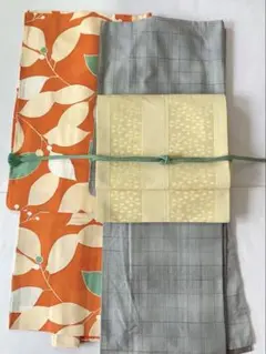 ご専用 / 淡黄色の名古屋帯 利休梅