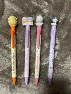 サンリオ　マスコット付きボールペン　ポムポムプリン クロミ　キキララ