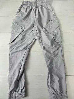 NIKE キッズ カーゴパンツ グレー XSのサムネイル