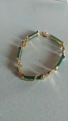 Item thumbnail for item ed617c41-329d-4830-b7e6-12e343422486