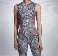 バイ  ステラマッカートニー