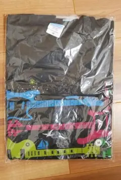 スピッツTシャツ 30周記念 完全自注生産品 さざなみ Mサイズ(お