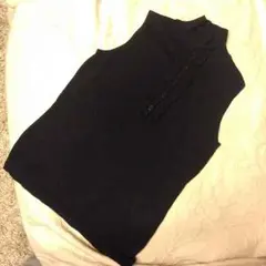 新品未使用 SOUP スープ、ハイネック フリル ニット