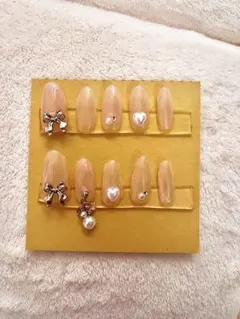 Item thumbnail for item 8035109a-470f-40b7-ab66-6be75f13dce0