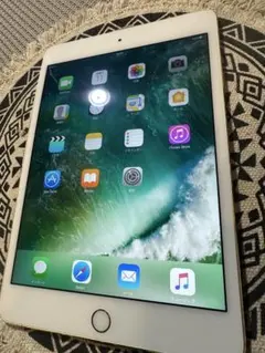 Apple iPad 4mini 本体 ゴールド