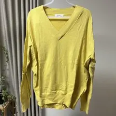 niko and... イエロー Vネック長袖ニットセーター 春服