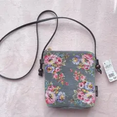 新品＊レイクアルスター スクエアポシェット ダークグレー＊のサムネイル