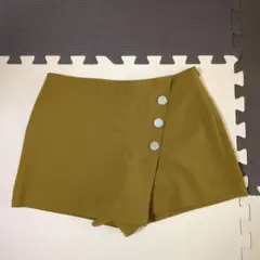 FOREVER21 オリーブグリーンショートパンツ XS