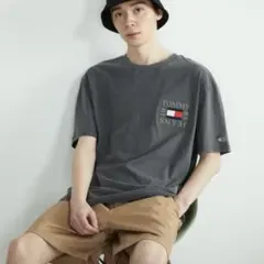 トミージーンズ TOMMY JEANS ボックスロゴTシャツ XL グレーのサムネイル